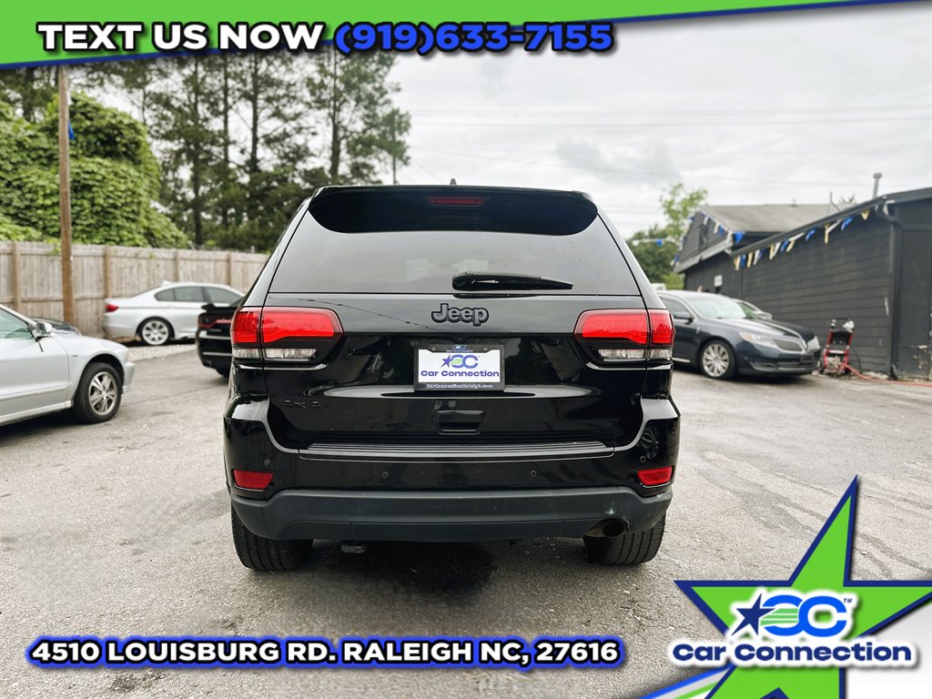 2018 Jeep Grand Cherokee Laredo photo