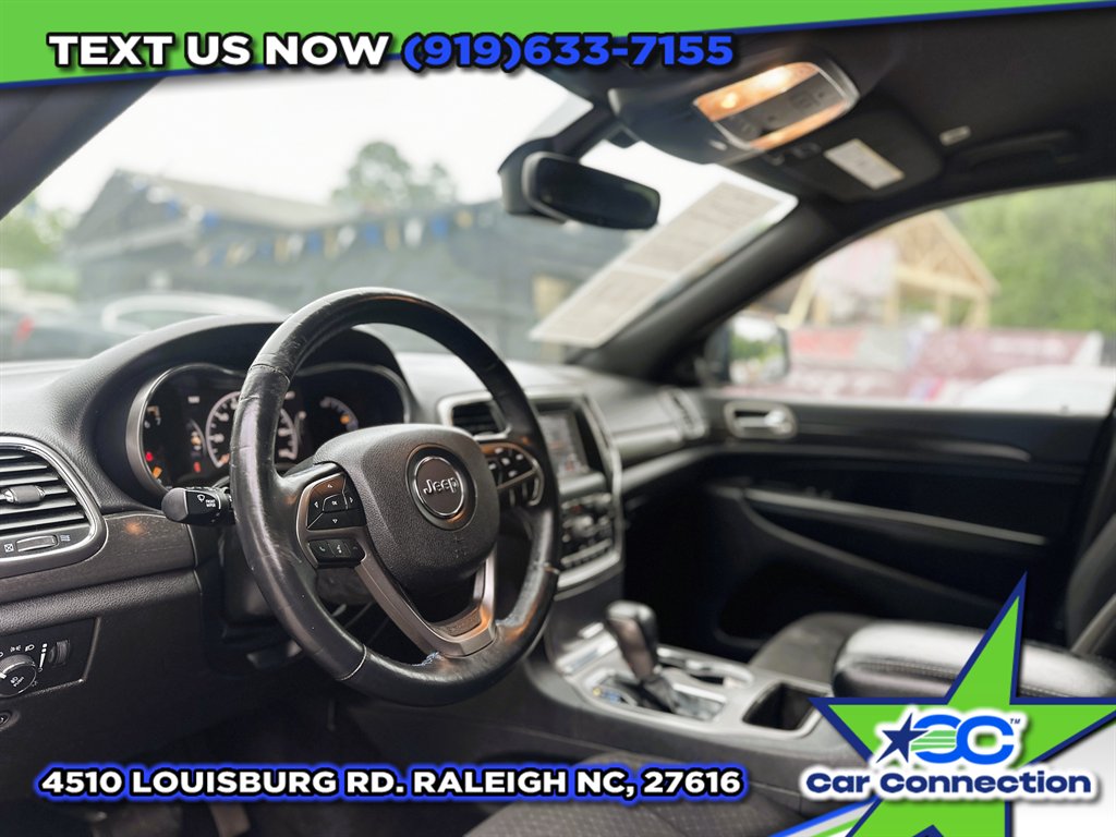 2018 Jeep Grand Cherokee Laredo photo