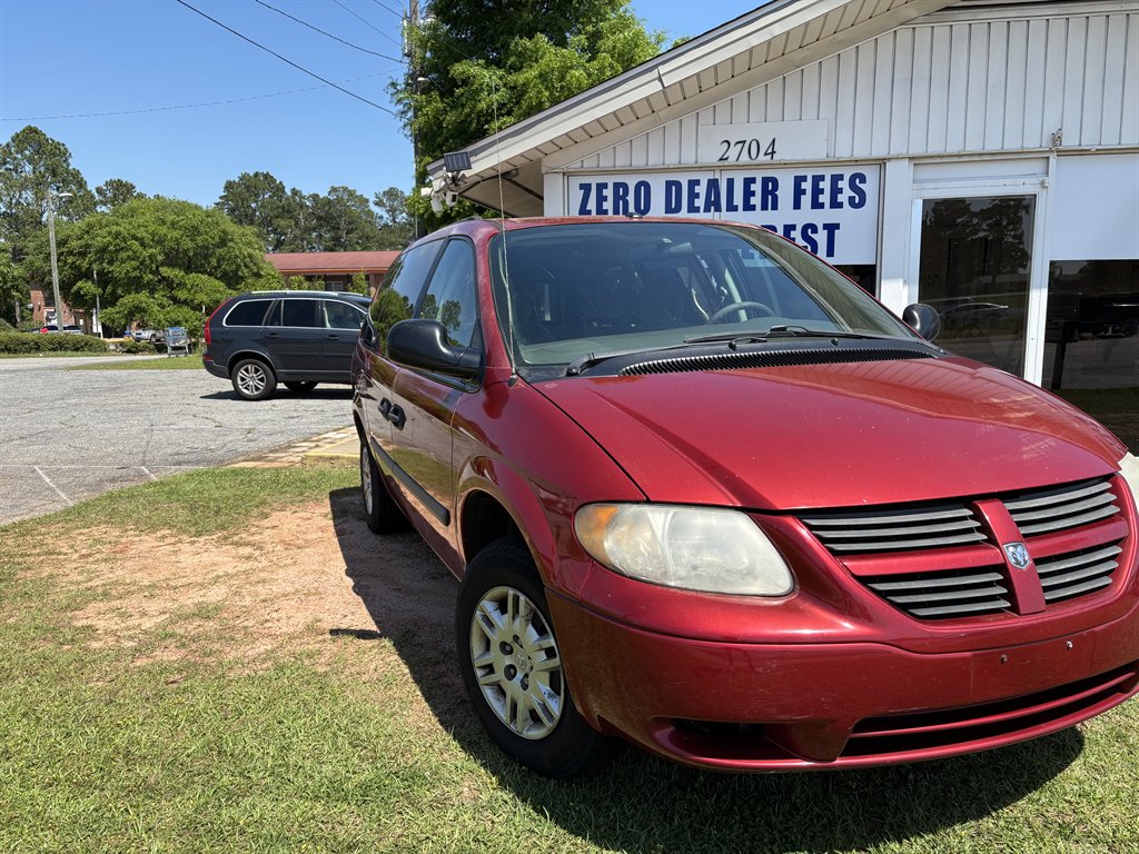 2006 Dodge Grand Caravan SE photo