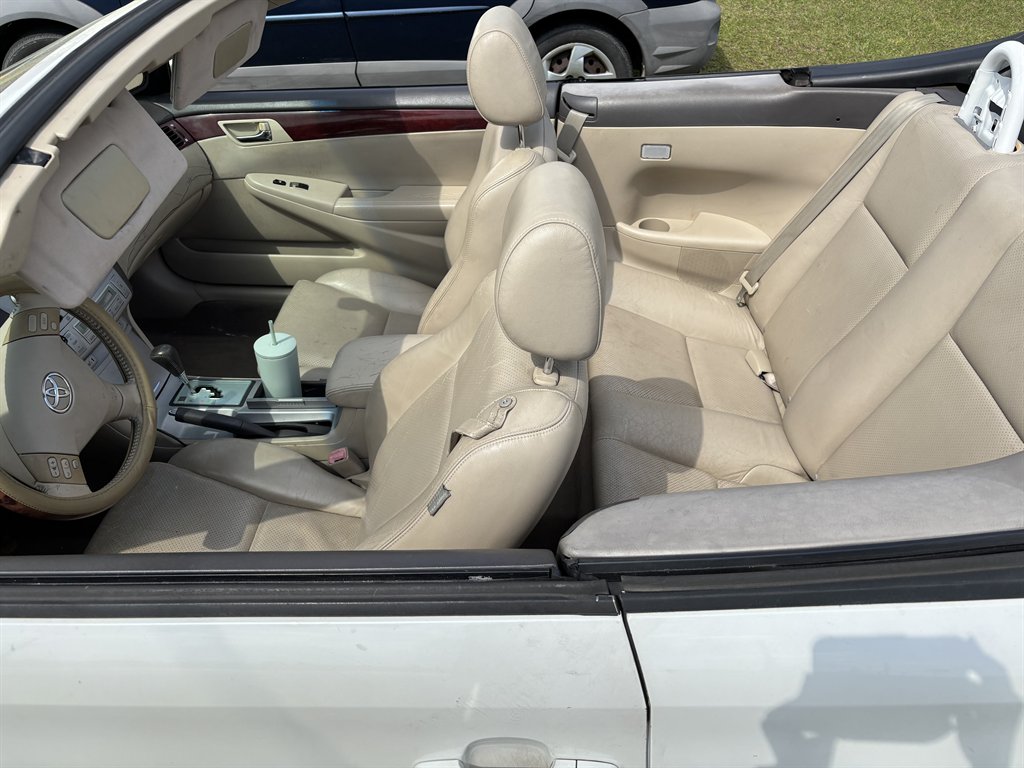 2005 Toyota Camry Solara SE V6 photo