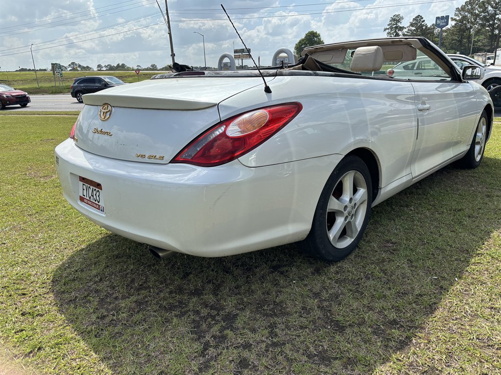 2005 Toyota Camry Solara SE V6 photo