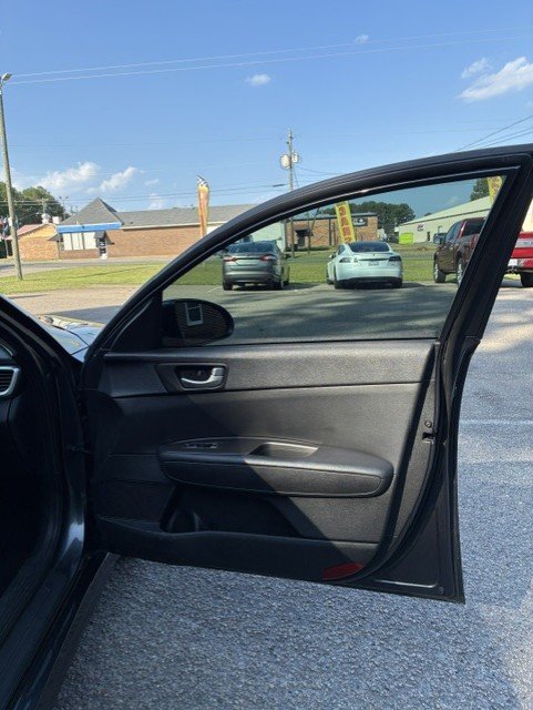 2020 Kia Optima - $8,500