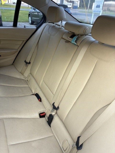 2015 BMW 3 Series - $9,950