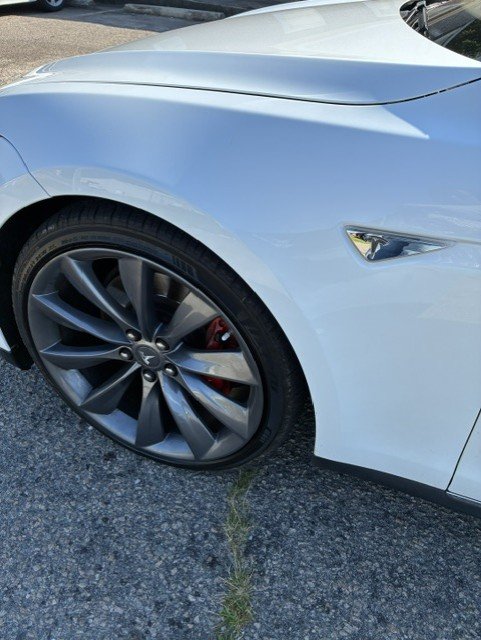 2015 Tesla Model S - $19,133