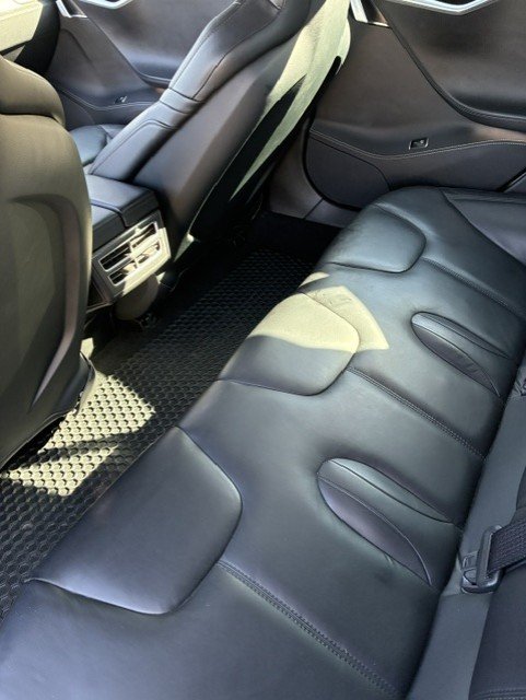 2015 Tesla Model S - $19,133