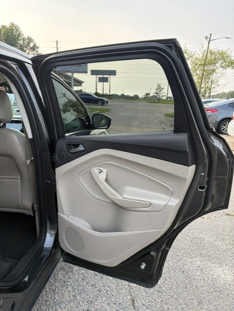 2017 Ford Escape - $7,500