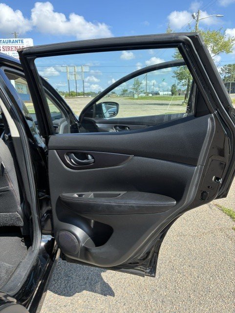 2018 Nissan Rogue - $6,600
