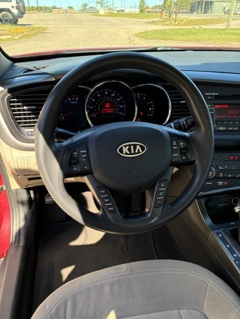2011 Kia Optima - $6,600