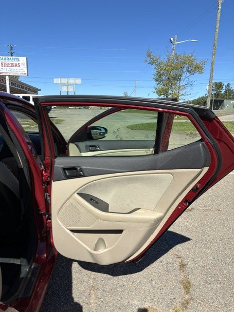 2011 Kia Optima - $6,600