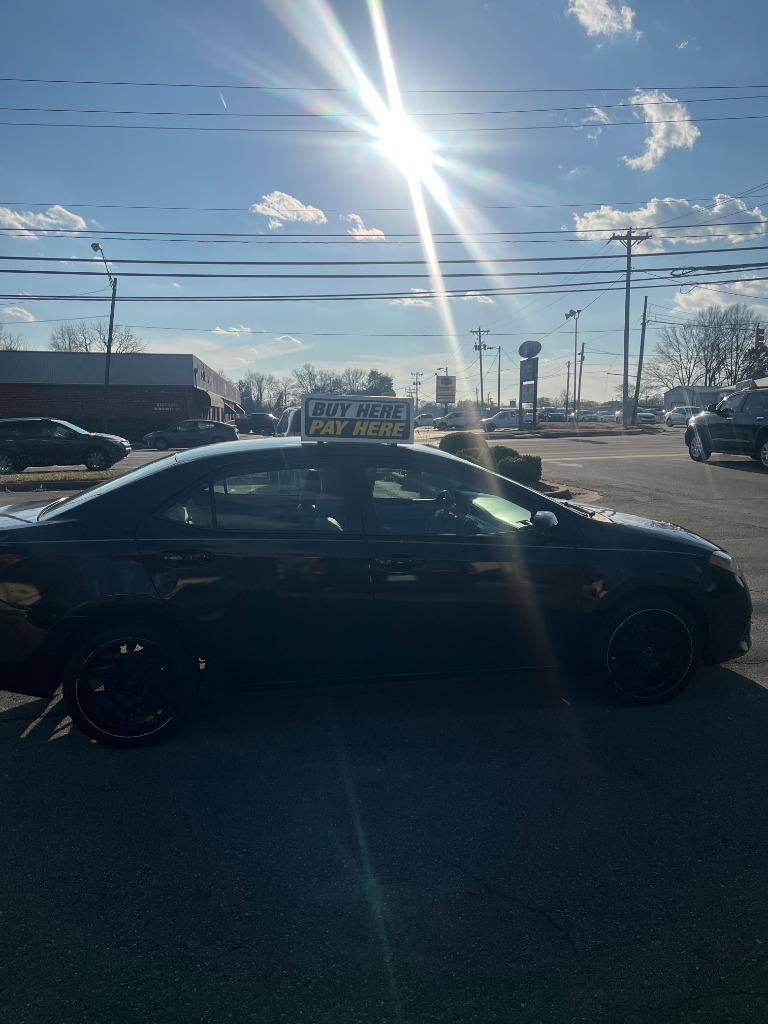 2016 Toyota Corolla - $8,995