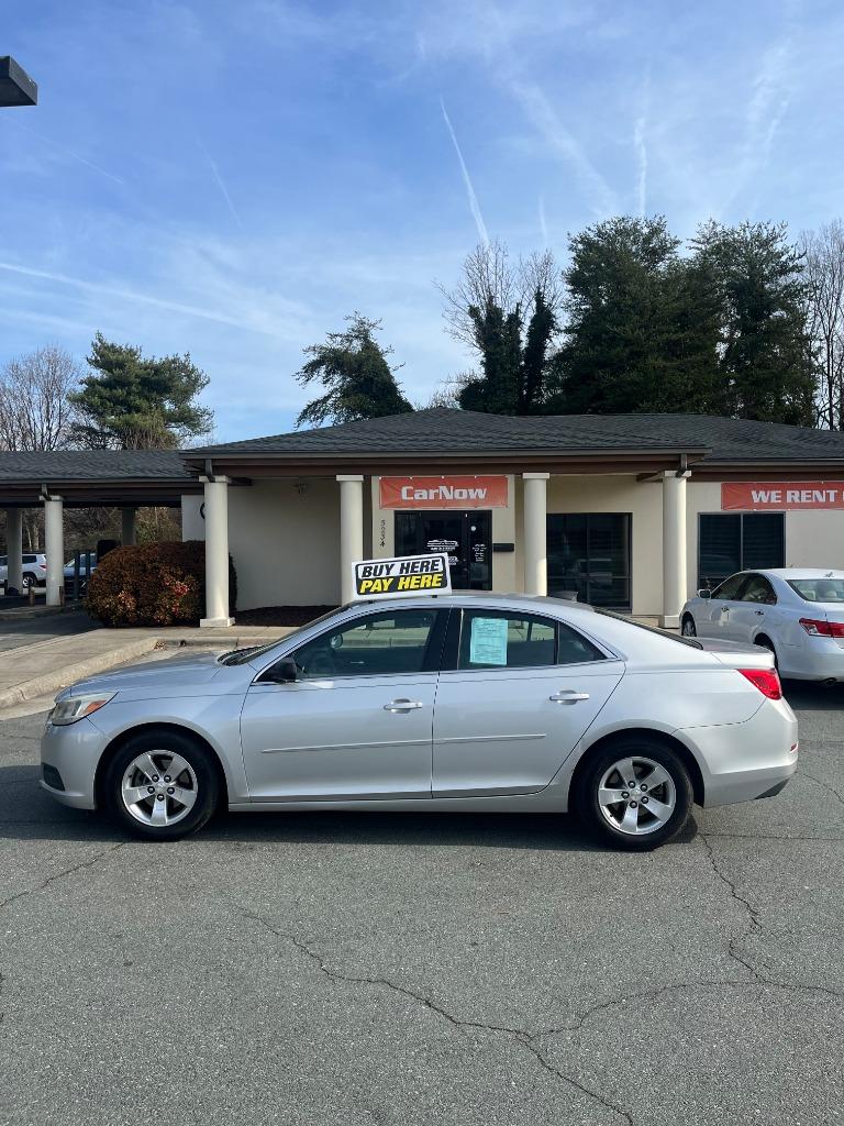 2015 Chevrolet Malibu - $7,995