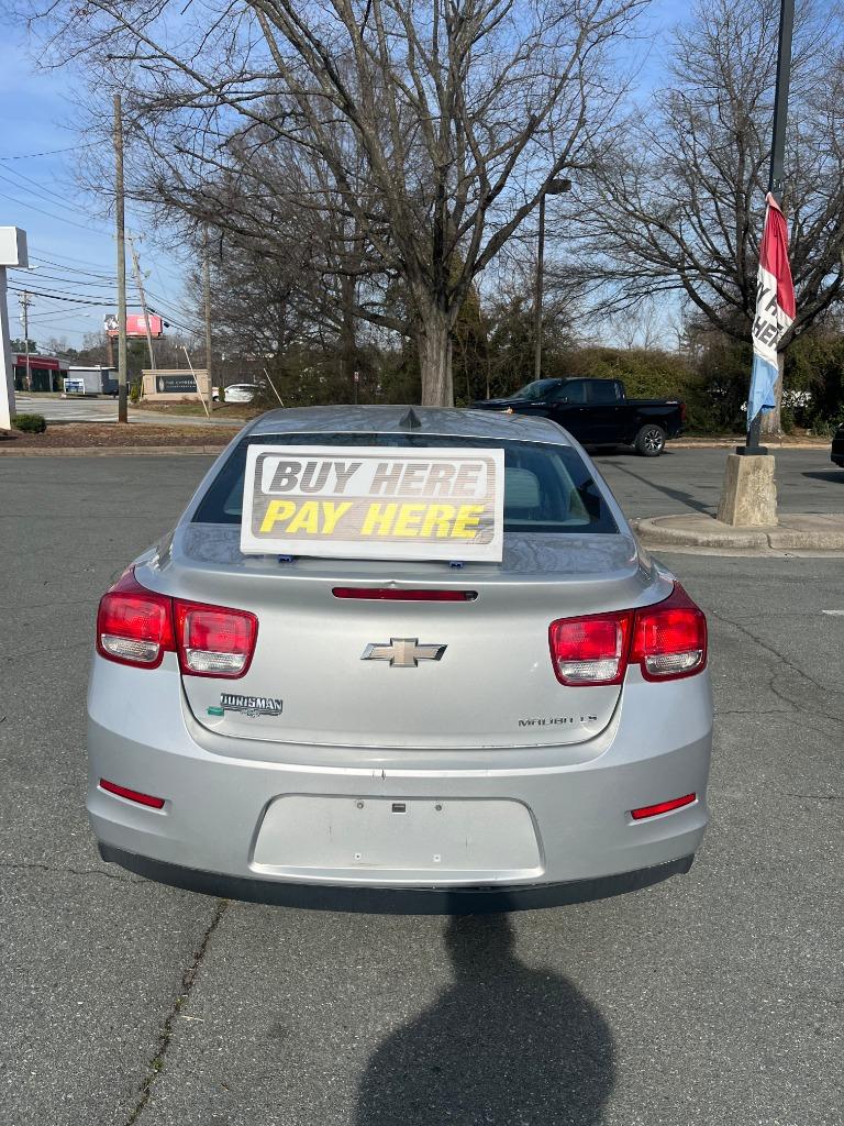 2015 Chevrolet Malibu - $7,995