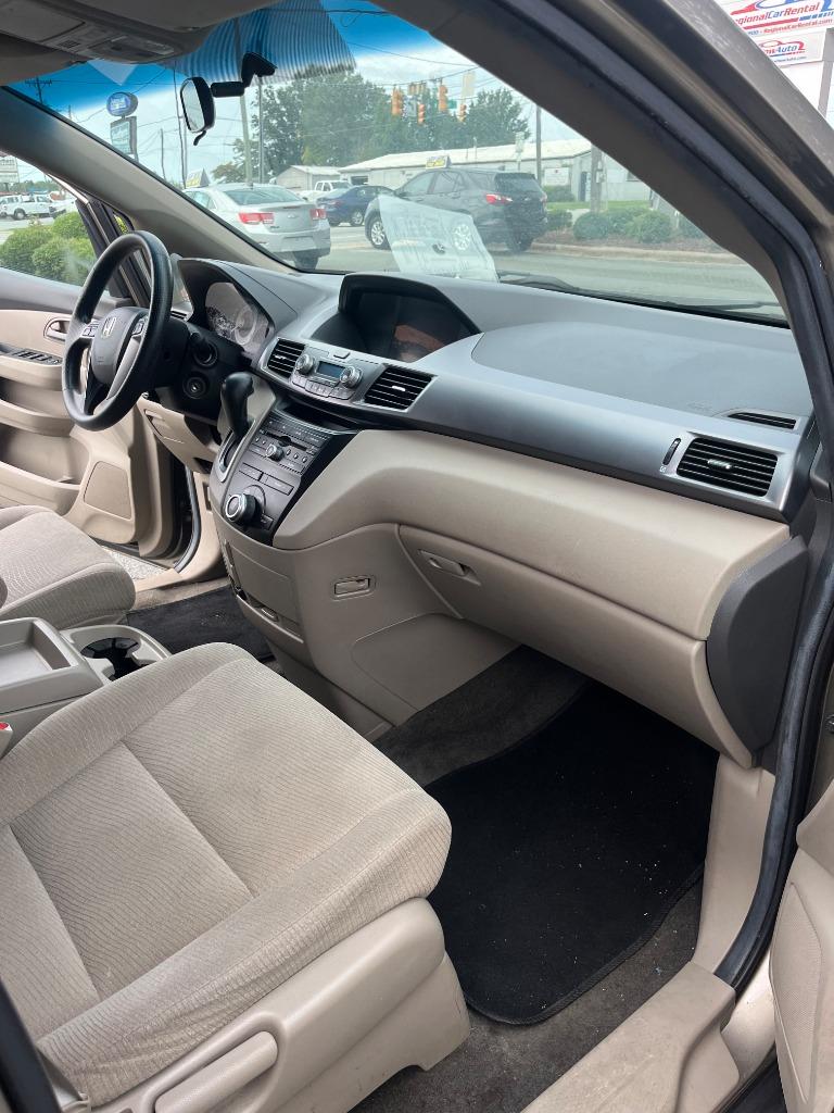 2012 Honda Odyssey - $7,995