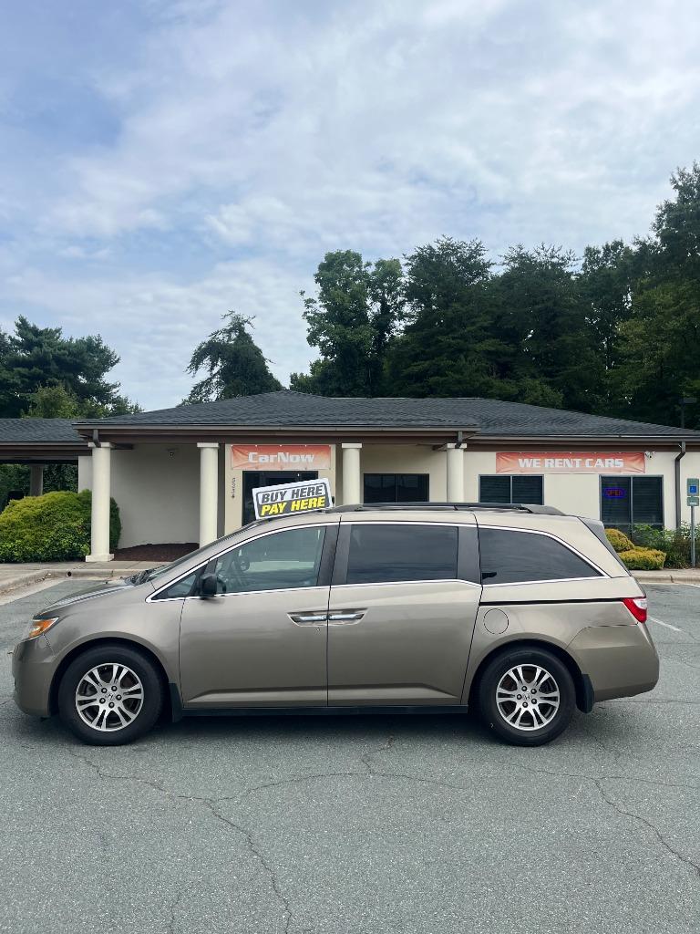 2012 Honda Odyssey - $7,995