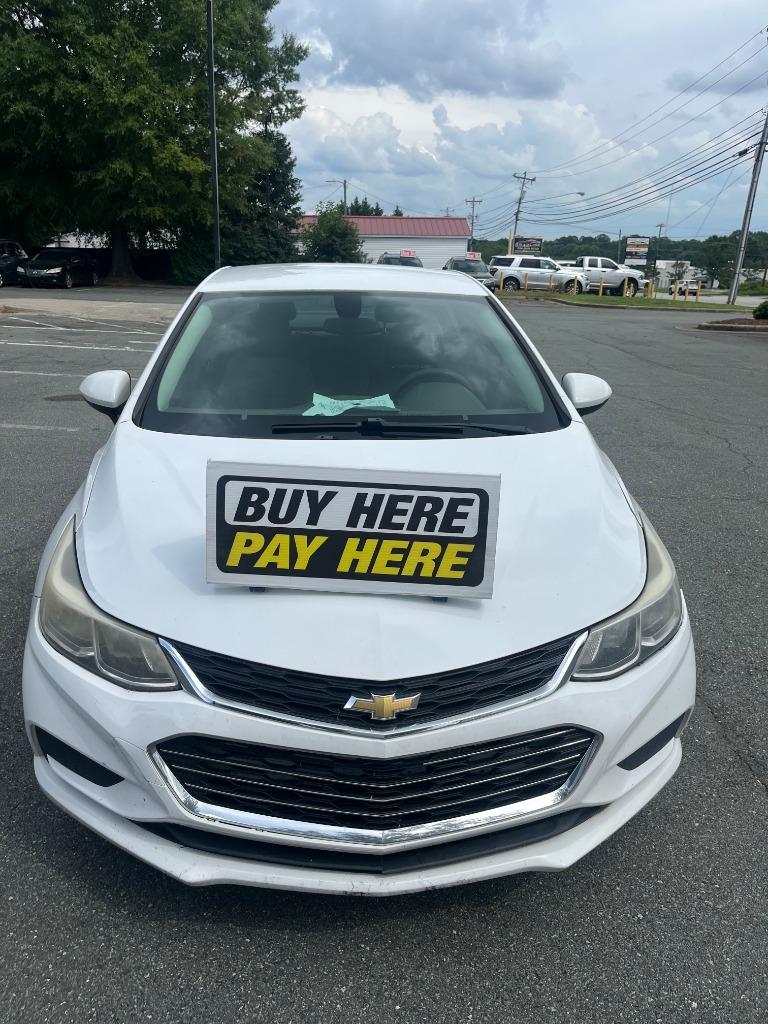 2016 Chevrolet Cruze - $7,995