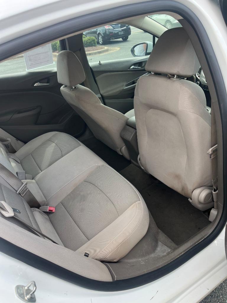 2016 Chevrolet Cruze - $7,995