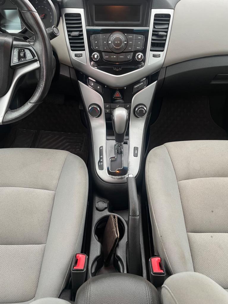 2014 Chevrolet Cruze 1LT Auto photo
