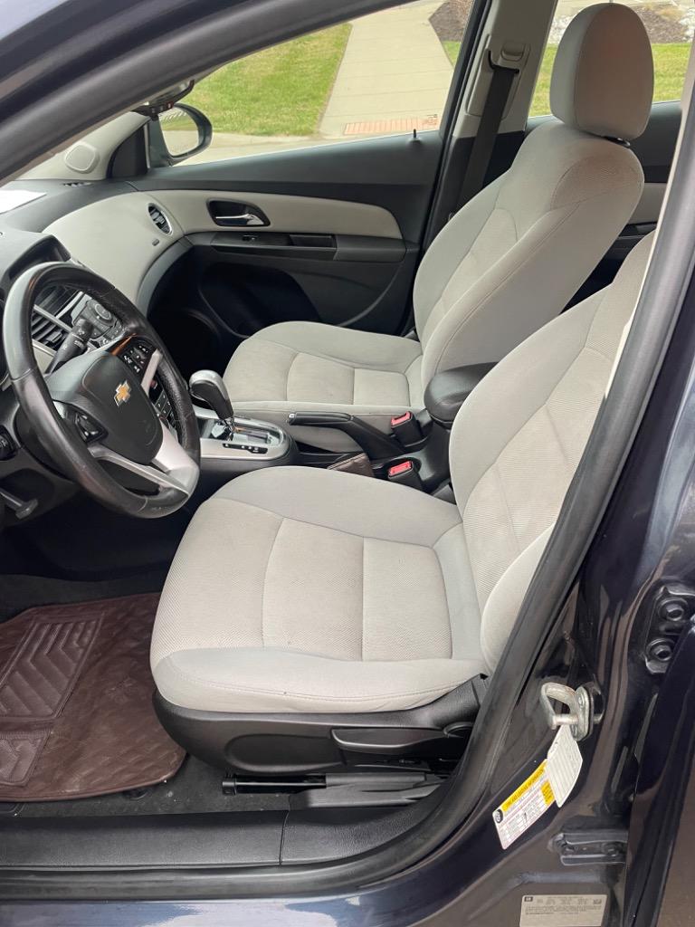 2014 Chevrolet Cruze 1LT Auto photo