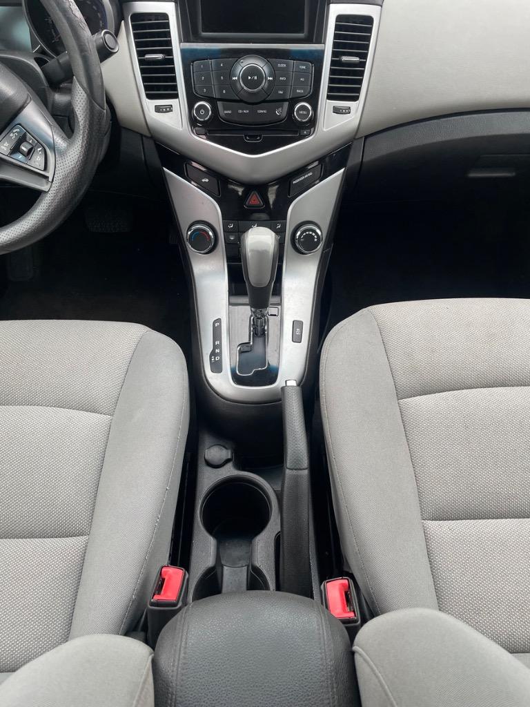 2015 Chevrolet Cruze LT photo