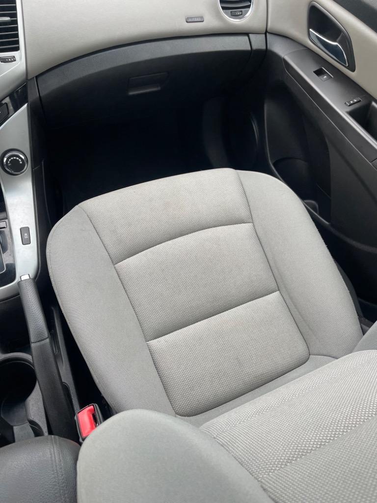 2015 Chevrolet Cruze LT photo