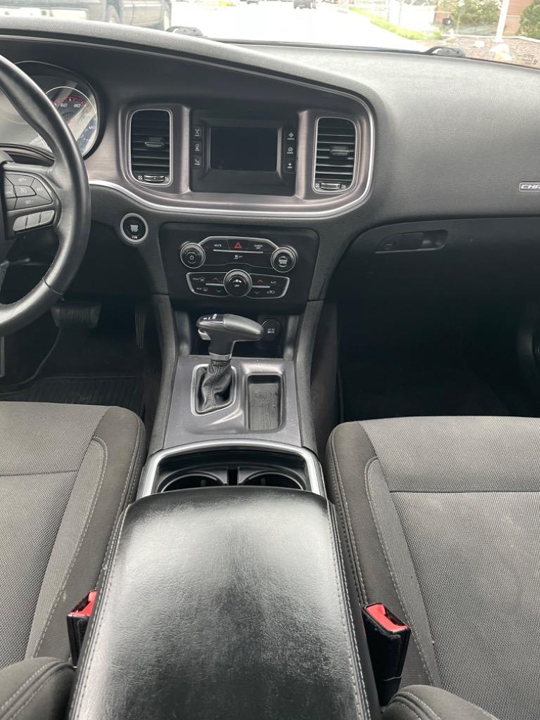 2017 Dodge Charger SE photo