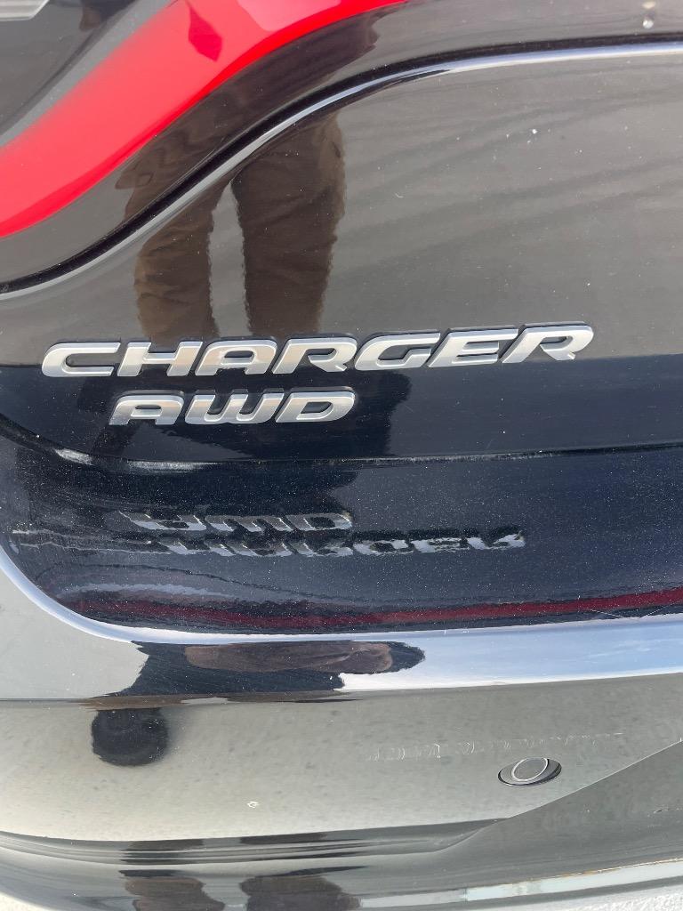 2015 Dodge Charger SXT photo