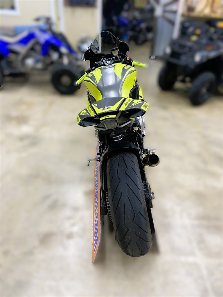 2016 Yamaha R1 - $13,495