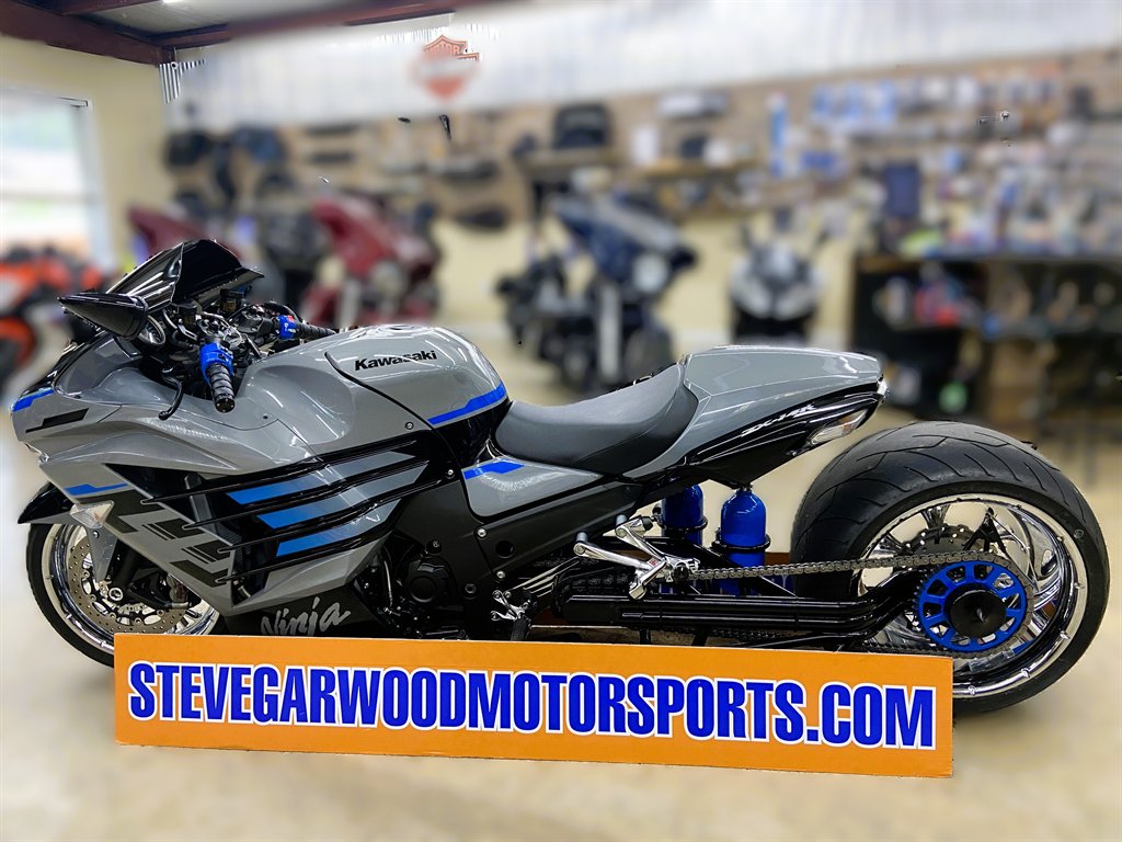 2022 Kawasaki Ninja Zx-14 - $24,995
