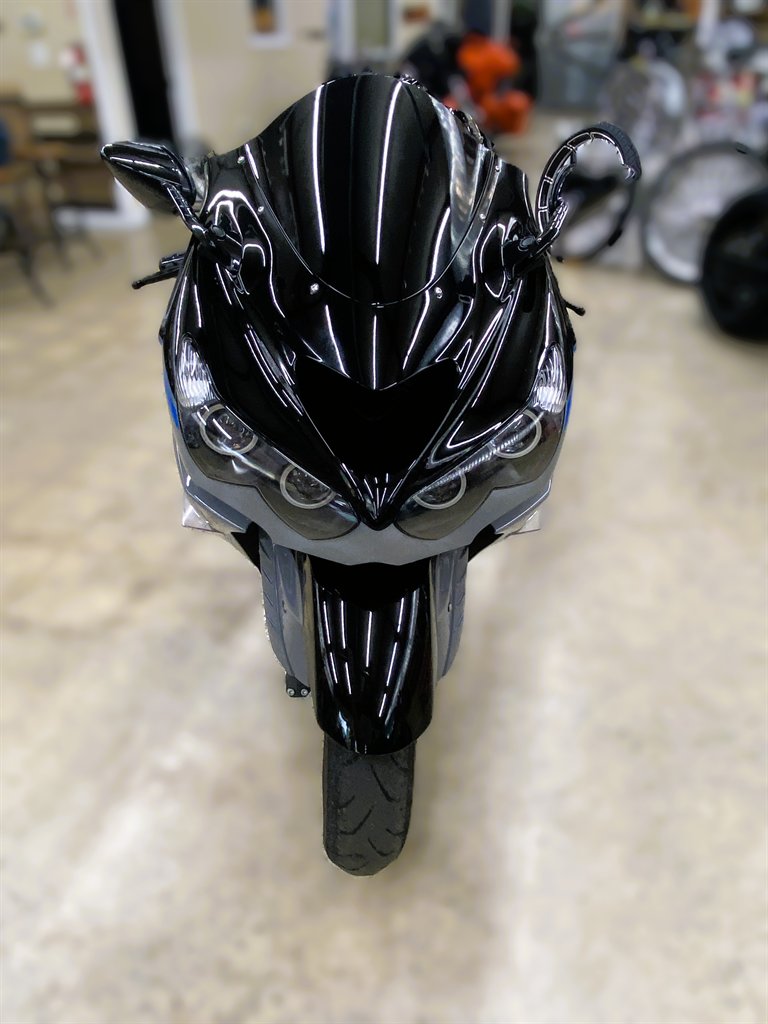 2022 Kawasaki Ninja Zx-14 - $24,995