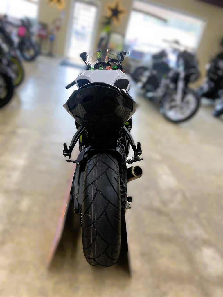 2017 Kawasaki ZX6-R - $7,495