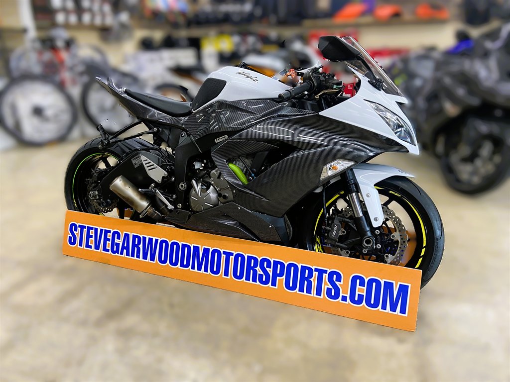 2017 Kawasaki ZX6-R - $7,495