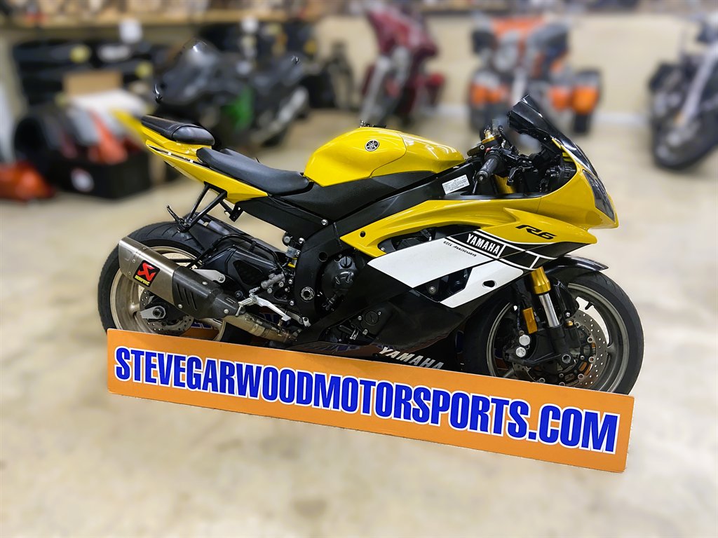2016 Yamaha Yzf-r6 - $8,495