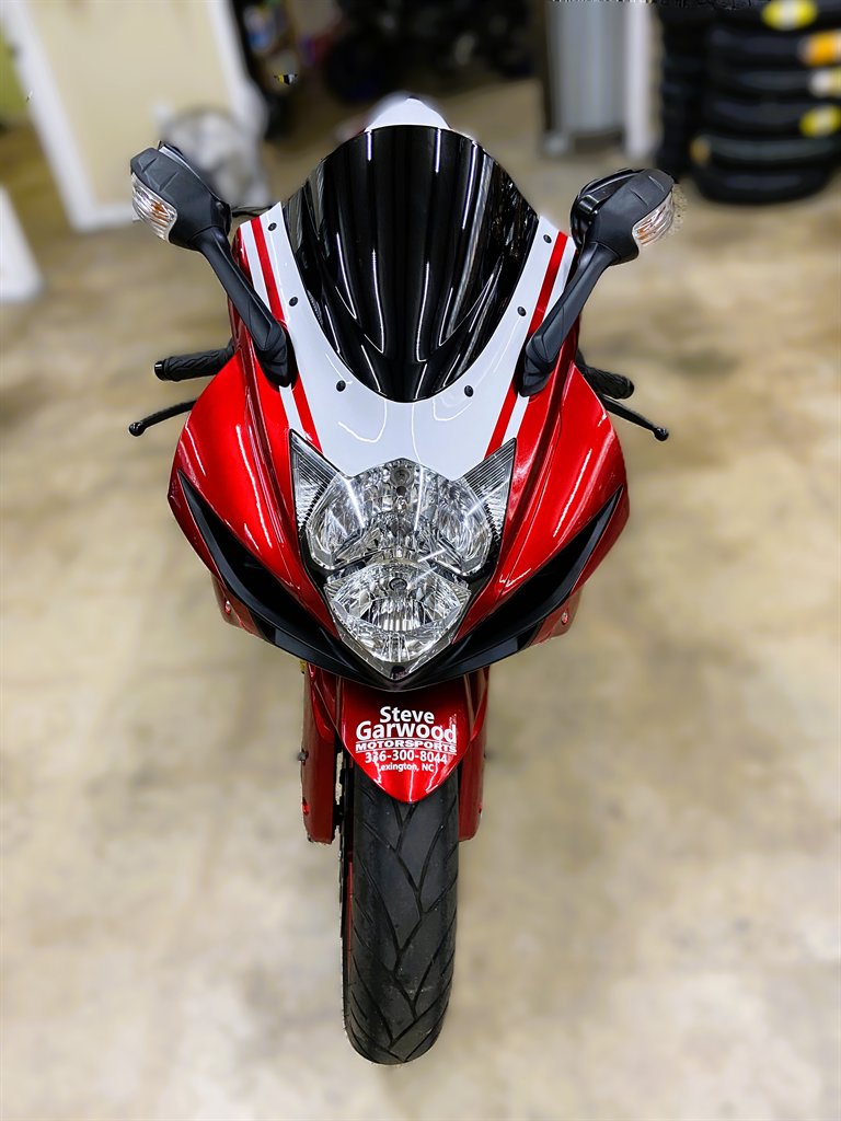 2017 Suzuki GSX-R600 - $10,995