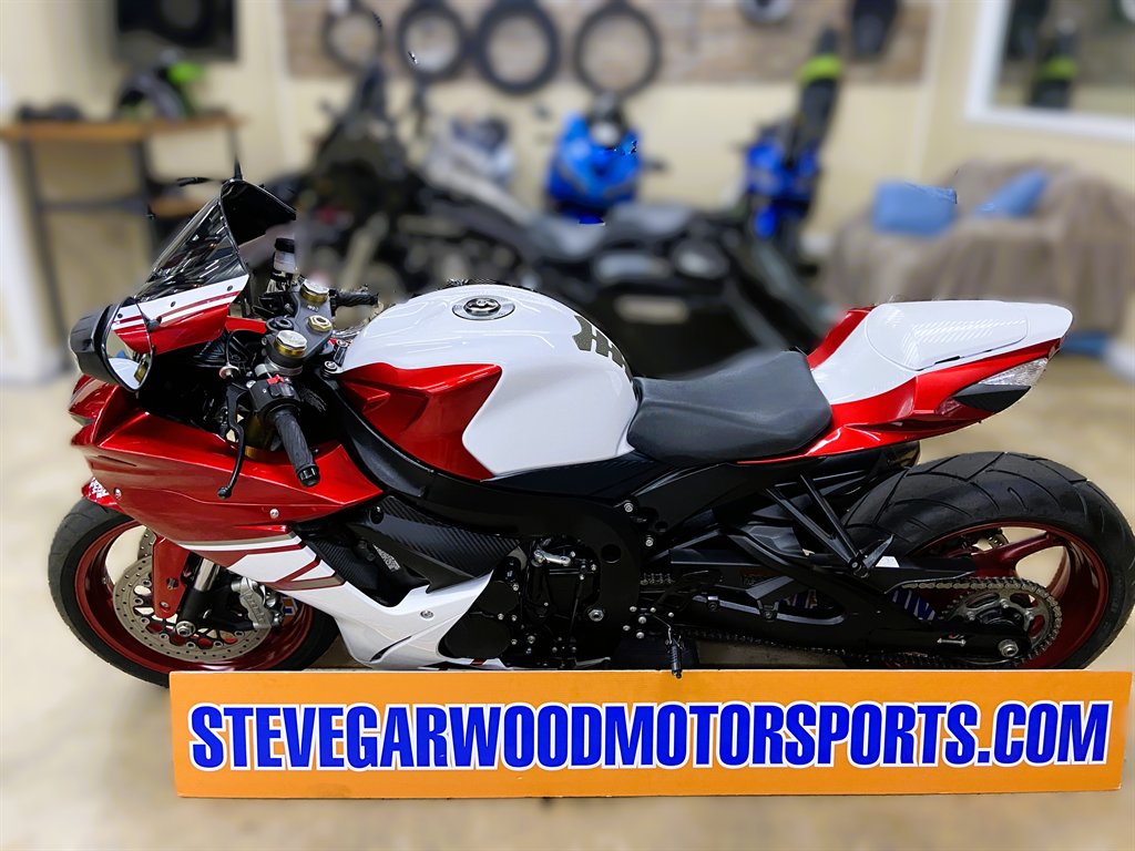 2017 Suzuki GSX-R600 - $10,995