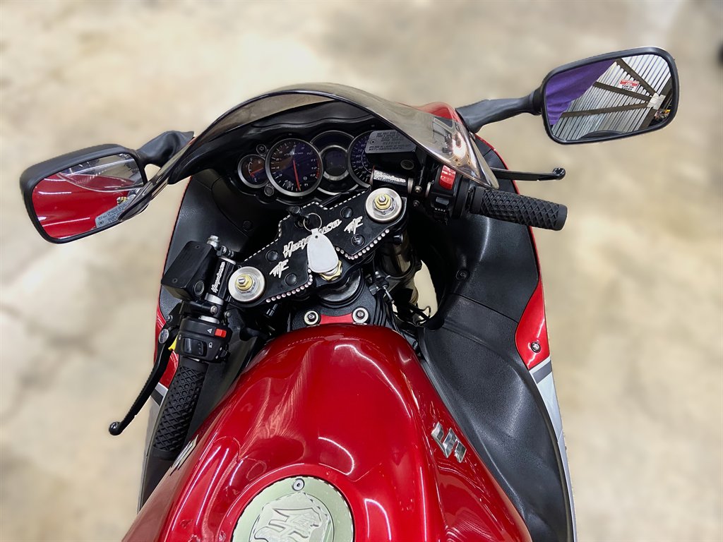 2016 Suzuki Hayabusa 300 Wide TI - $15,995
