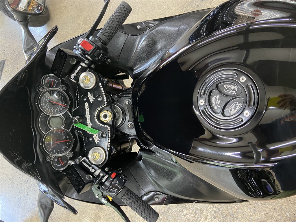 2016 Suzuki Hayabusa - $14,995