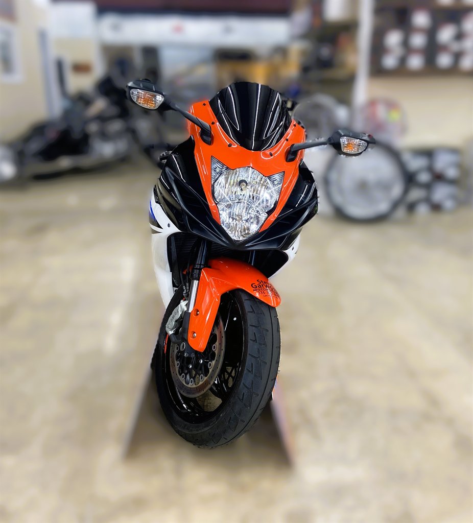 2020 Suzuki Gsxr 600 - $9,995