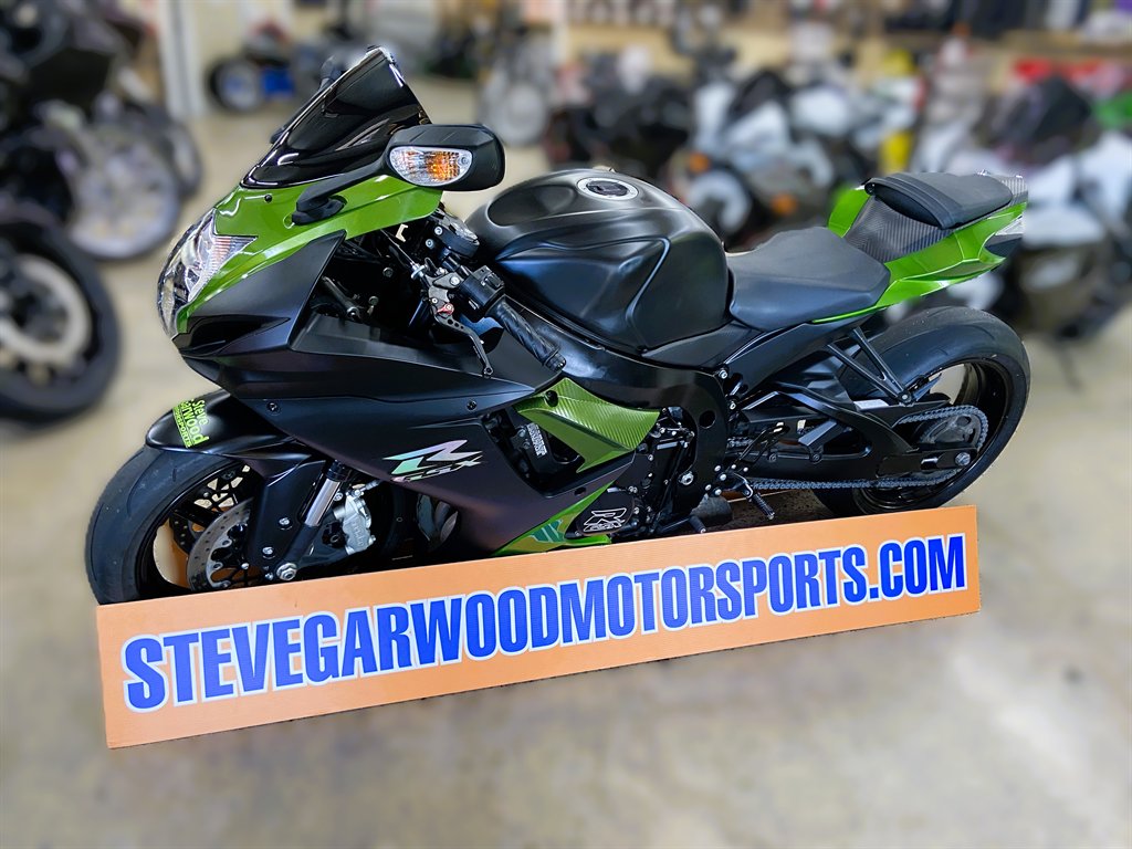 2022 Suzuki Gsx-r600 - $10,995