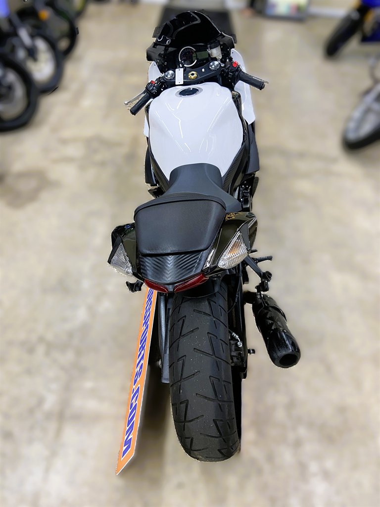 2022 Suzuki Gsx-r600 - $9,295
