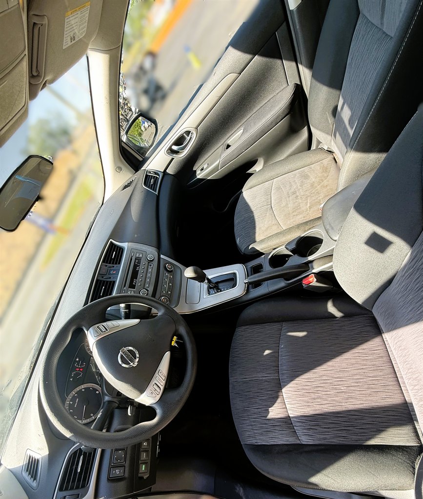 2014 Nissan Sentra - $6,495