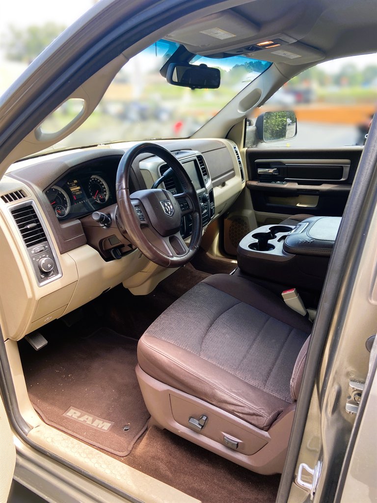 2013 Ram 1500 - $10,950