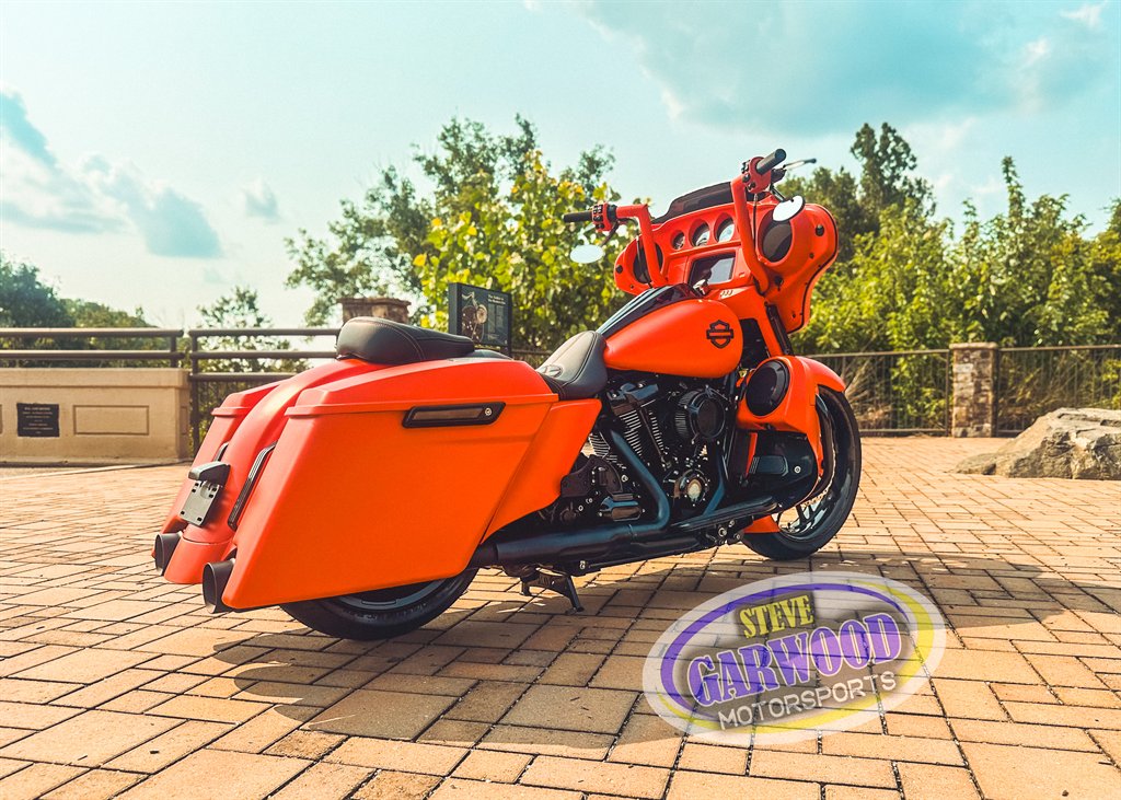 2023 Harley-Davidson Street Glide - $31,995