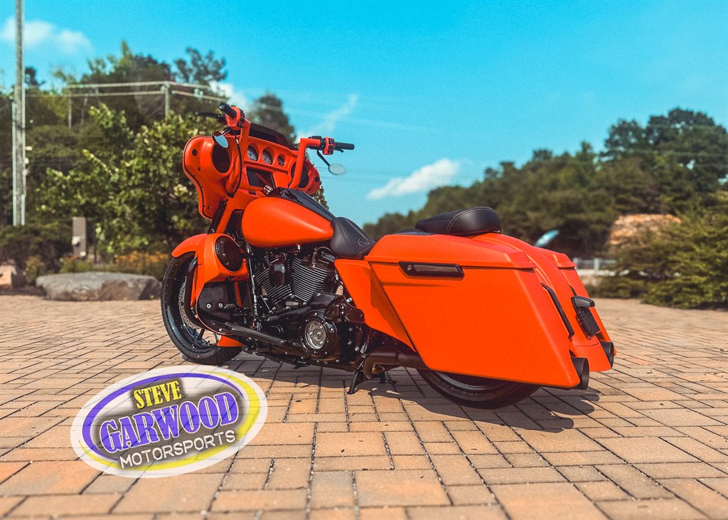 2023 Harley-Davidson Street Glide - $31,995