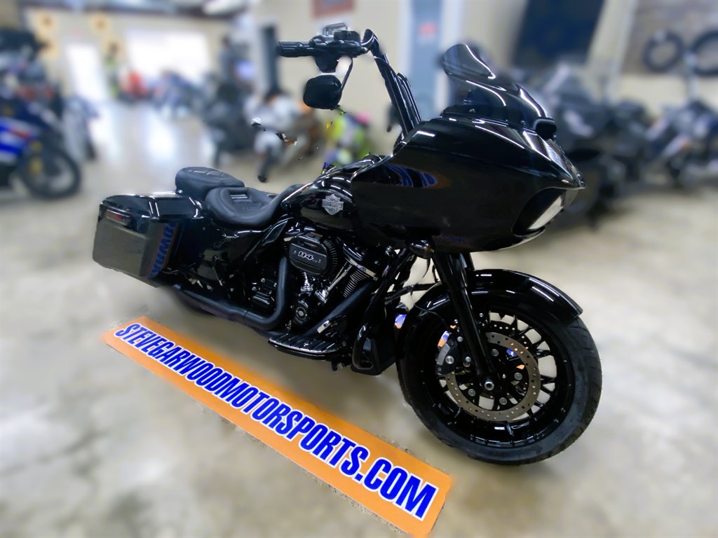2022 Harley-davidson Road Glide Special - $25,995