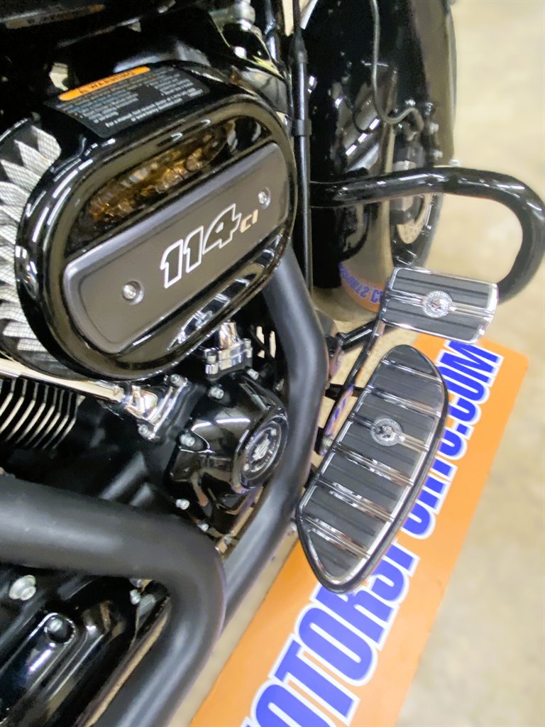 2022 Harley-davidson Road Glide Special - $25,995