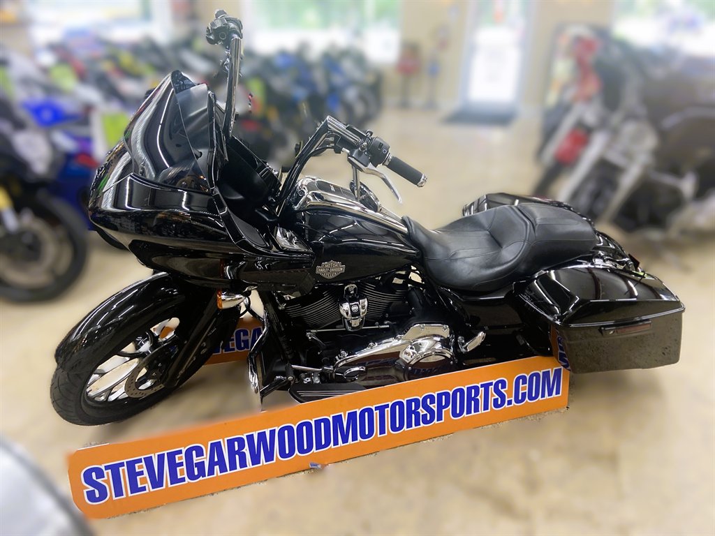 2021 Harley-Davidson Road Glide - $23,995