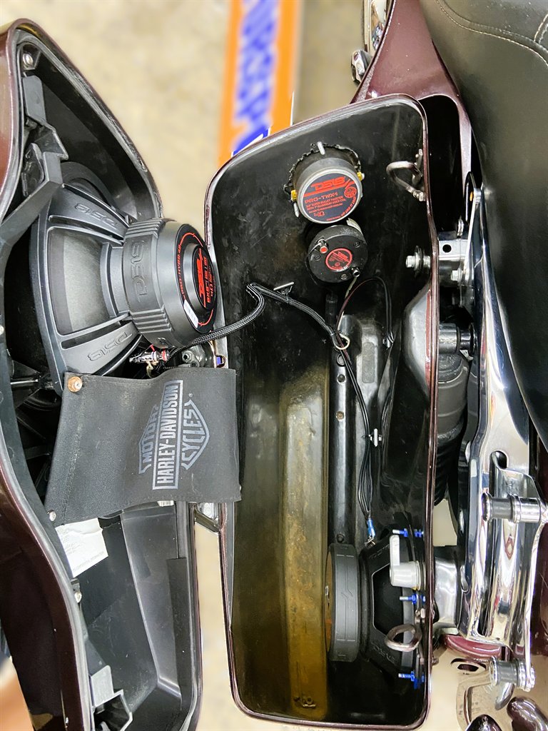 2020 Harley Davidson Road Glide - $19,995
