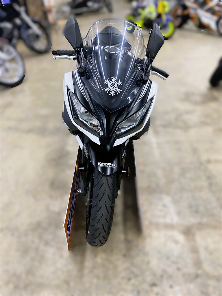 2017 Kawasaki Ninja 300 - $4,495