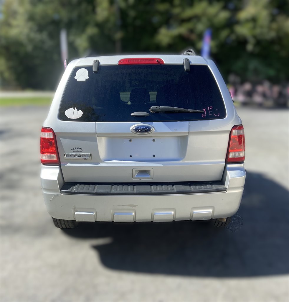 2011 Ford Escape - $2,995