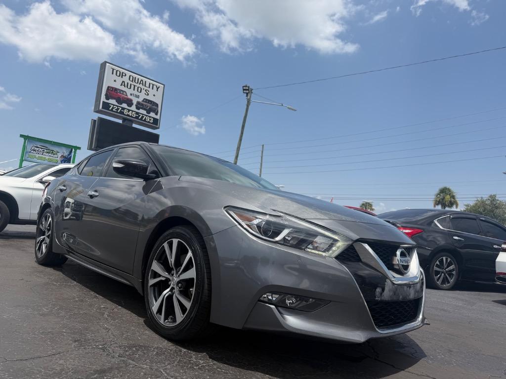 Gray 2017 Nissan Maxima Sedan Front-Wheel Drive Automatic